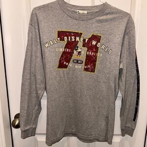 Walt Disney 71 Long-Sleeved T-shirt Small